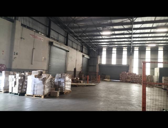1,671M² FACTORY TO LET IN RIVERHORSE VALLEY